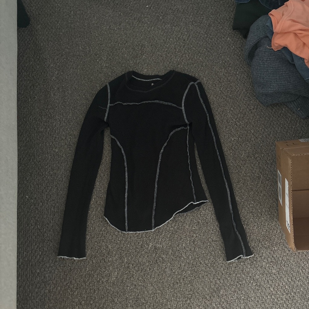 Urban top discontinued